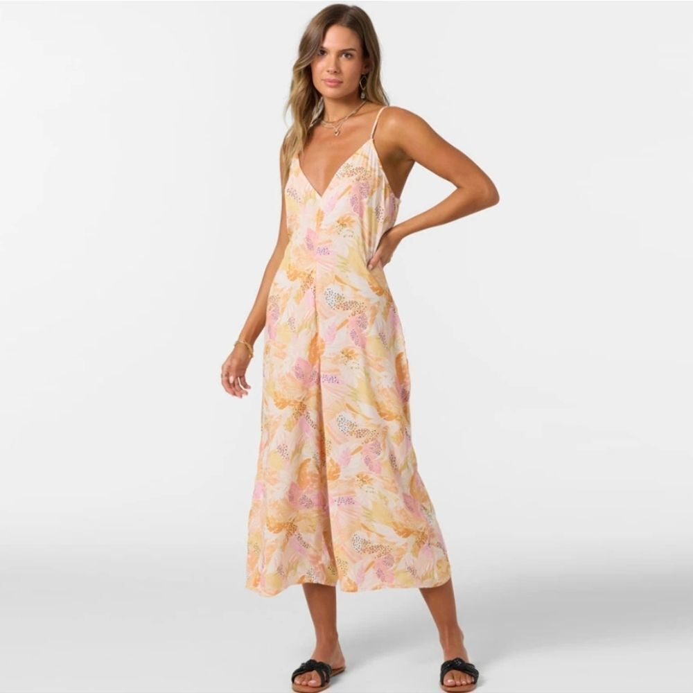NWT O NIELL PRINTED FLORAL V NECK JUMPSUIT SIZE LARGE